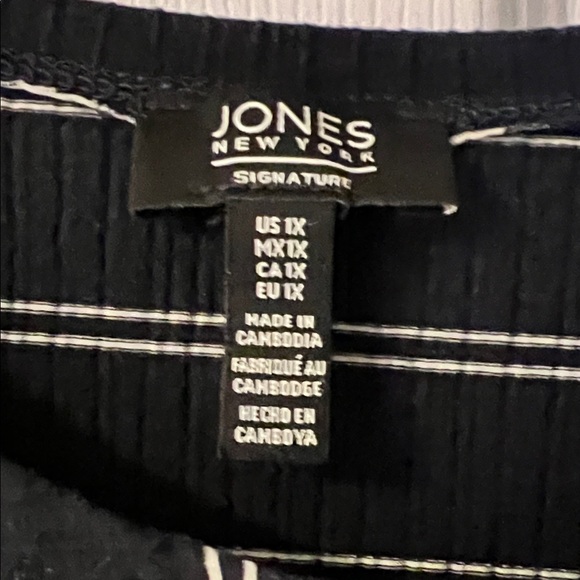 Jones New York Navy and White Striped Blouse - Picture 2 of 4